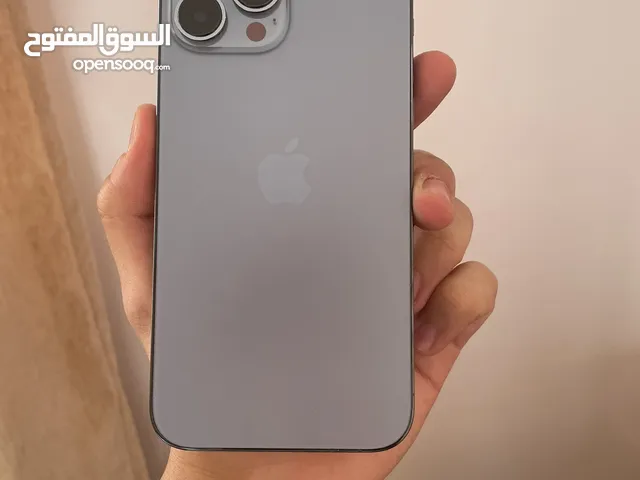 ايفون 13 برو ماكس شبه جديد 256 جيجا لون ازرق استخدام نظيف جدا