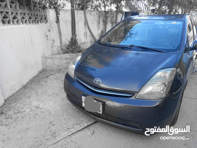 Used Toyota Prius in Amman