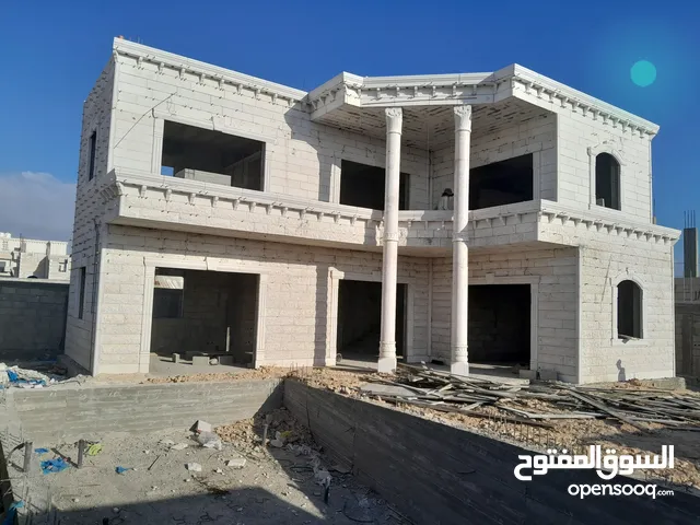 220 m2 4 Bedrooms Villa for Sale in Jericho Al Quds St.