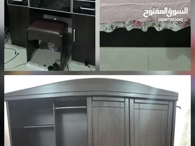 طقم غرفة نوم - خشب جودة عالية - خزانة و سرير (2) و Vanity / Bedroom set - High Quality Wood