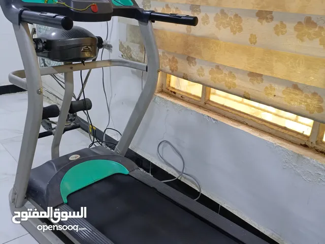 جهاز جري مستعمل نظيف للبيع