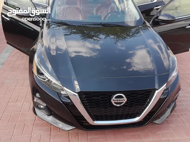 Nissan Altima 2019 in Um Al Quwain