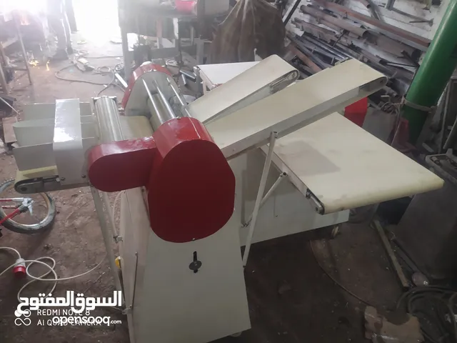 عده مخبز للبيع رقاقات جديده وفرن عجانه قطاعه