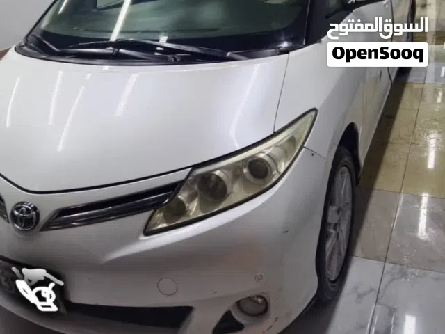 Used Toyota Previa in Northern Governorate