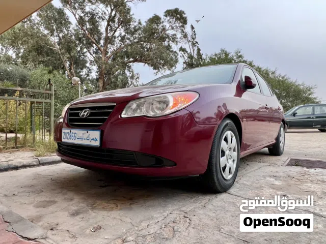 Used Hyundai Elantra in Al Khums