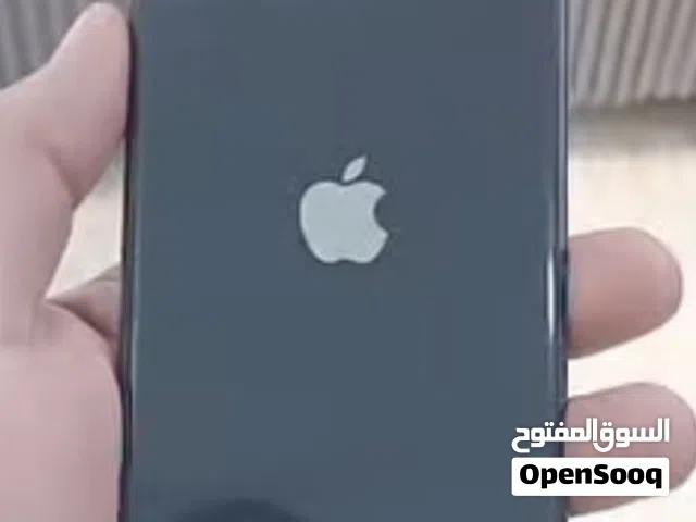 Apple iPhone 11 64 GB in Tripoli