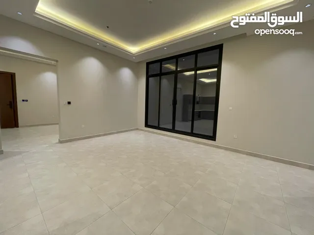 190 m2 3 Bedrooms Apartments for Rent in Al Khobar Al Hamra
