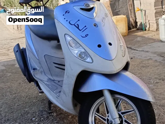 2010 ياماها XMAX