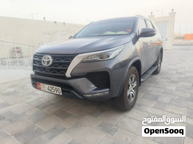 سياره تويوتا فورتشنر استعمال بيت