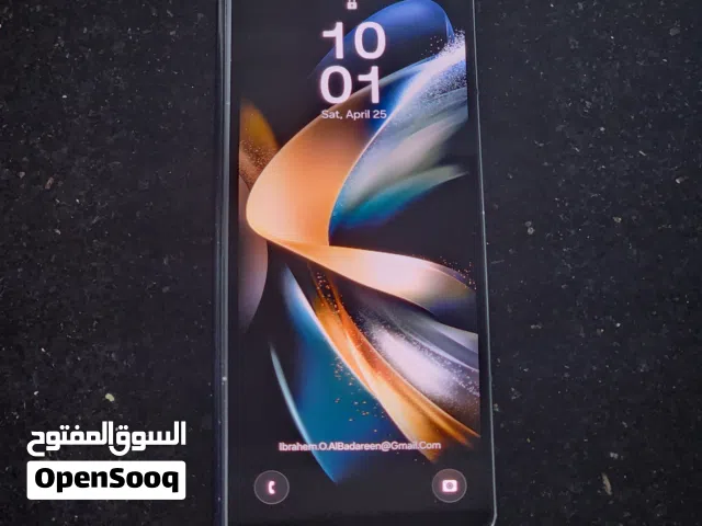 Samsung Z Fold 4 5G, 12GB Ram, 1TB Storage لون ازرق حالة جيدة جدا كسر بالشاشة الداخلة