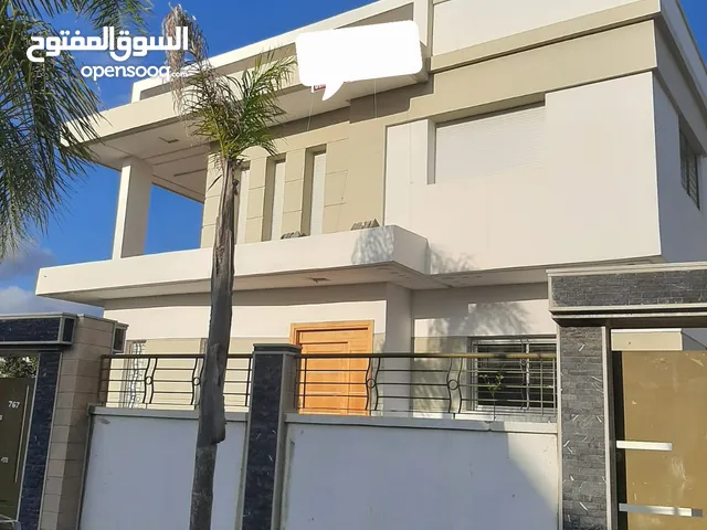 140 m2 More than 6 bedrooms Villa for Sale in Rabat Tamesna