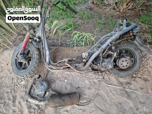 هوندا ديو للبيع الكفرات موجوده كل شي موجود بس يحتاجله تضبيط حط سعرك وشله الوصف مهم