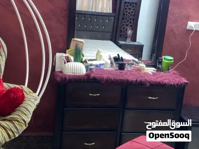 غرفة نوم استعمال بسيط جدا