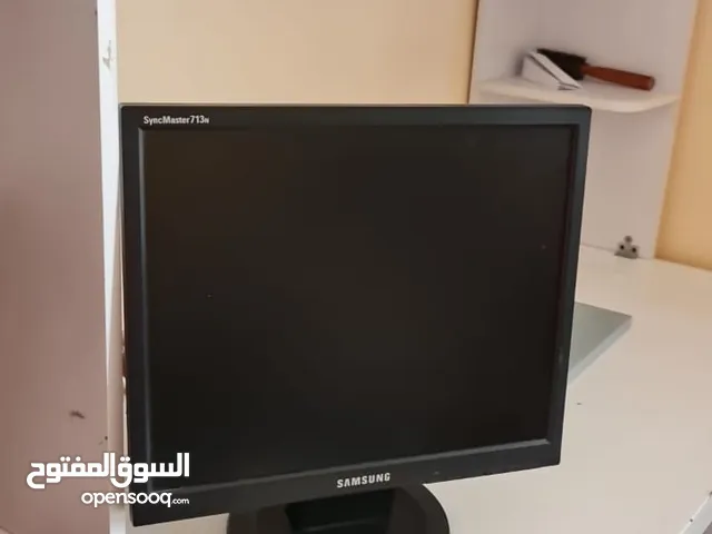 شاشة كومبيوتر ممتازة ولا عيب