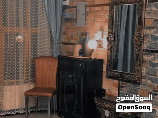 شقه مؤثثه بمنطقه المنصور الداودي