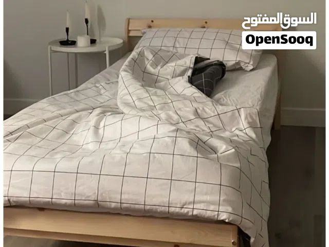 سرير ايكيا خشب
