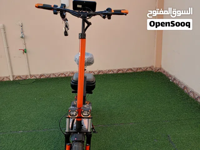 سكوتر كهربائي شبه جديد..مستعمل اسبوع فقط