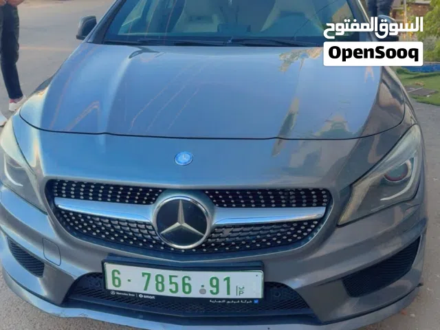 2013 مرسيدس بنز الفئة-CLA CLA 200