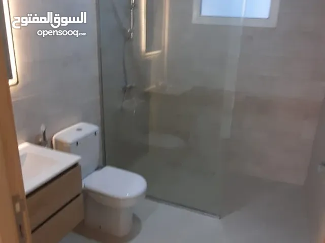 شقة ايجار غرفتين وصالة محمد بن زايد  السعر 28.000