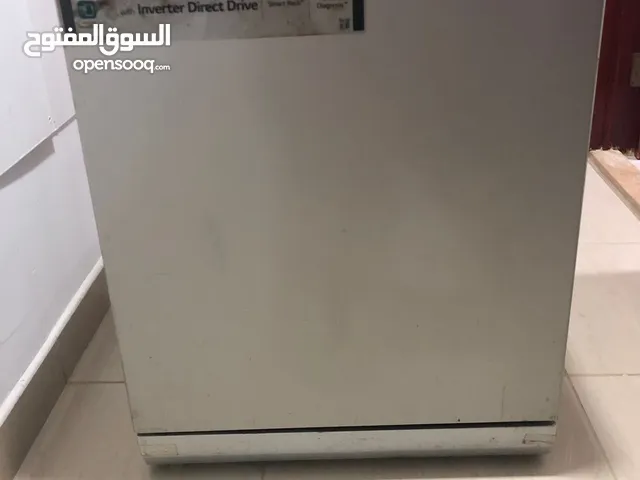 LG Dishwasher + Cleaning Aid and Tablets