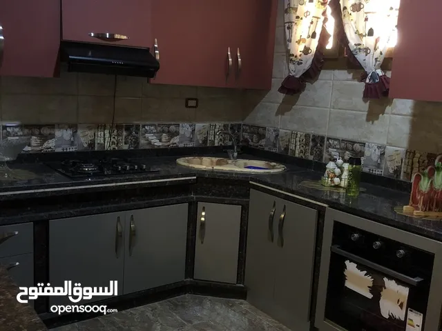 125 m2 4 Bedrooms Townhouse for Sale in Tripoli Fashloum
