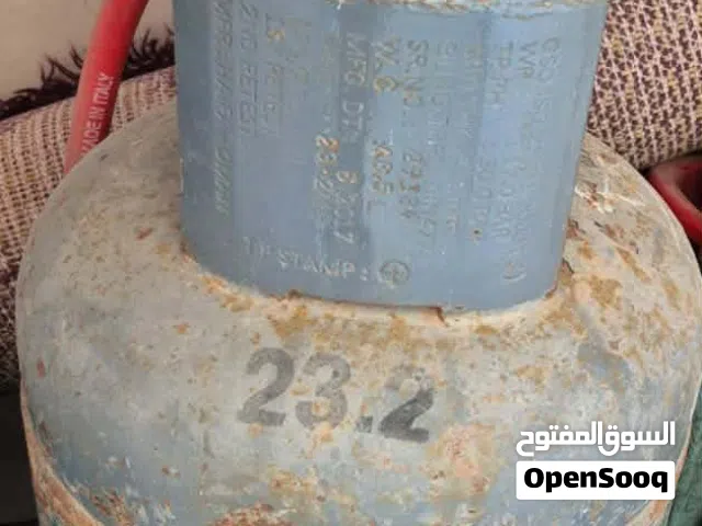 Rare gas with regulator cylinder