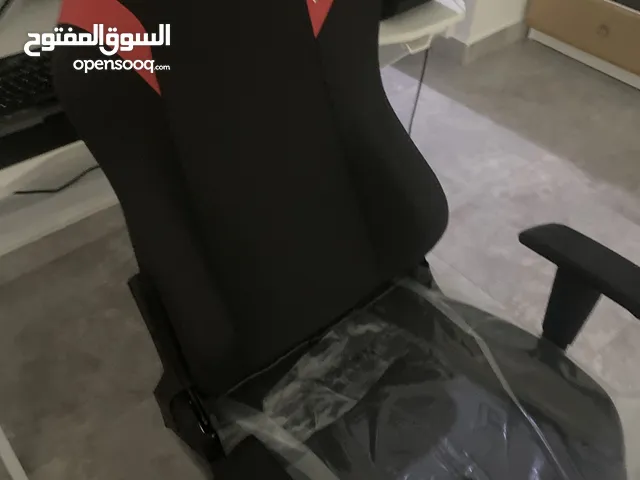 للبيع كرسي قيمنق اسم اشركهanda seat الكرسي بكراطيسه نضيف ماكمل يومين فقط الجاد يتواصل