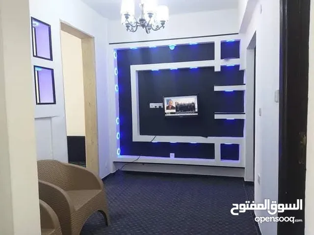 شقه للايجاري اليومي في بنغازي السلماني(العائلي+والعرسان) تتكون الشقه من (غرفه نوام كامله+غرفه استقب