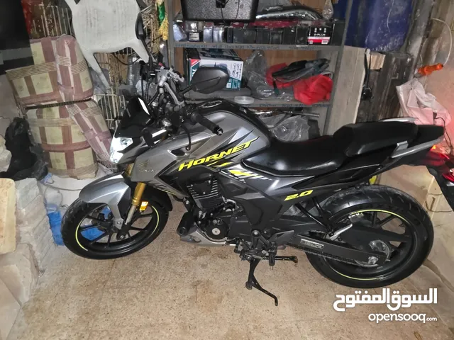 دراجة هوندا هورنيت HONDA HORNET 2.0 للبيع