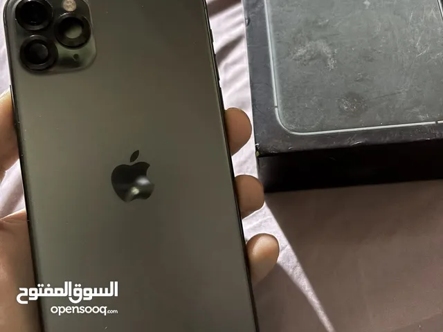 Apple iPhone 11 Pro Max 256 GB in Basra