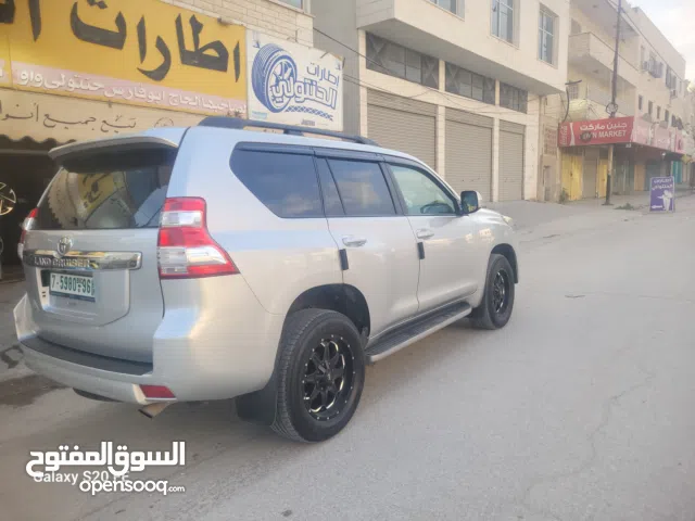 تويوتا لاندكروزر