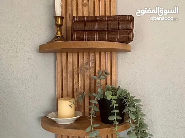رف حائط ديكوري كبير الحجم من QAQ home