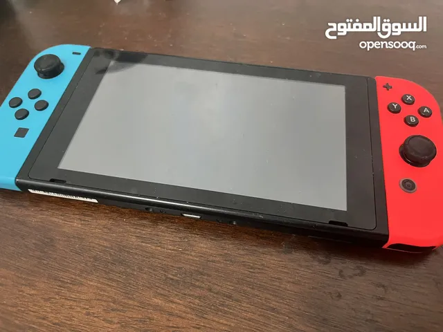 Nintendo switch in very good condition barely used