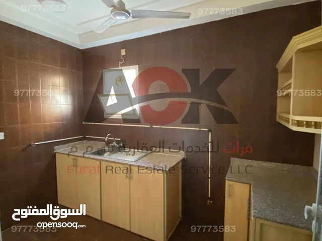 100 m2 2 Bedrooms Apartments for Rent in Muscat Al Mawaleh