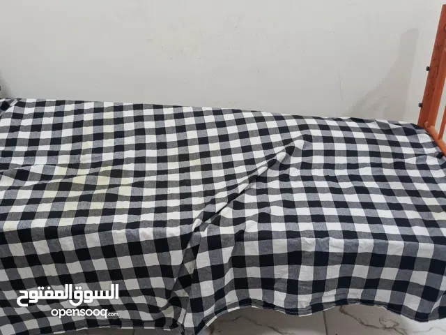 سرير غرفه نوم واحد حديد مستعمل اصلي