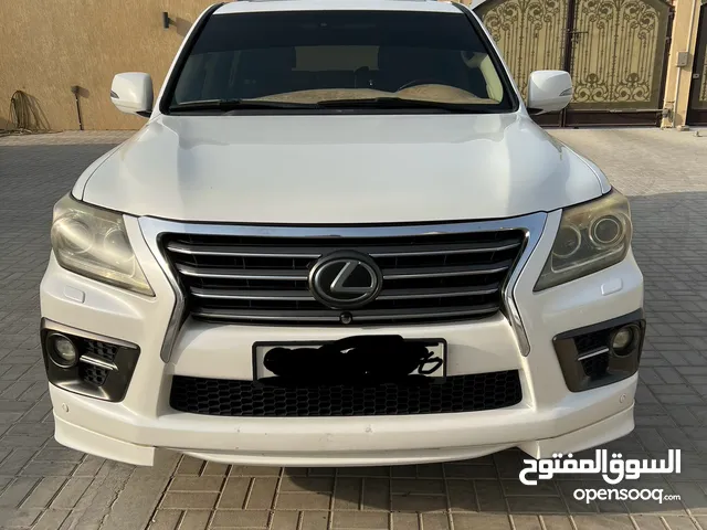 لكزس LX570 2015
