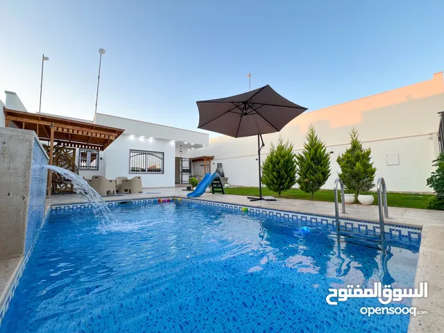 استراحة مورينا للايجار ( و بسعر التخفيضض)