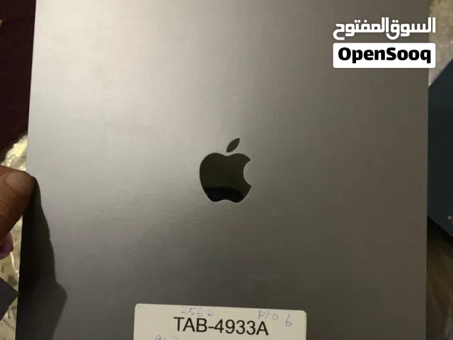 Apple iPad 8 32 GB in Aden
