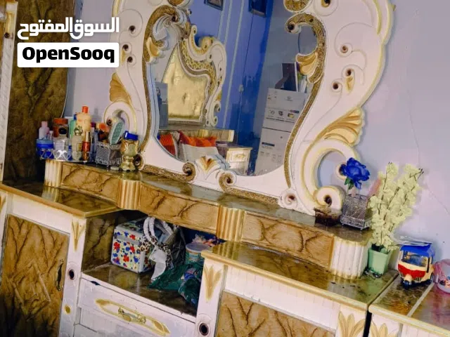 غرفه ملكية طابقين  وبيها مجال بصره كرمة علي