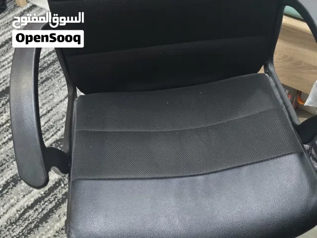 FOR SALE — USED OFFICE FURNITURE