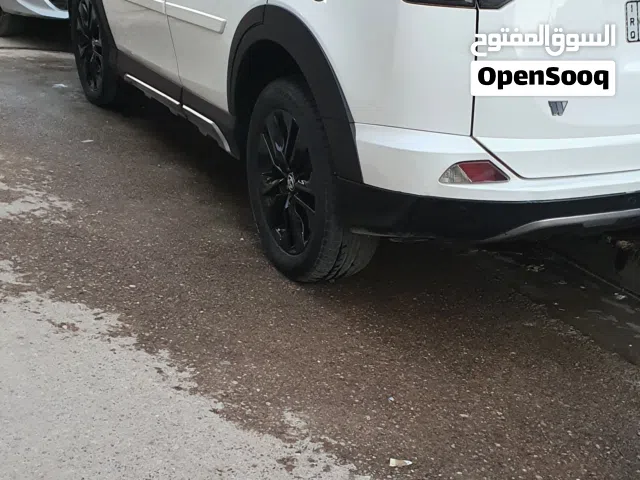 2018 Toyota RAV 4 Adventure