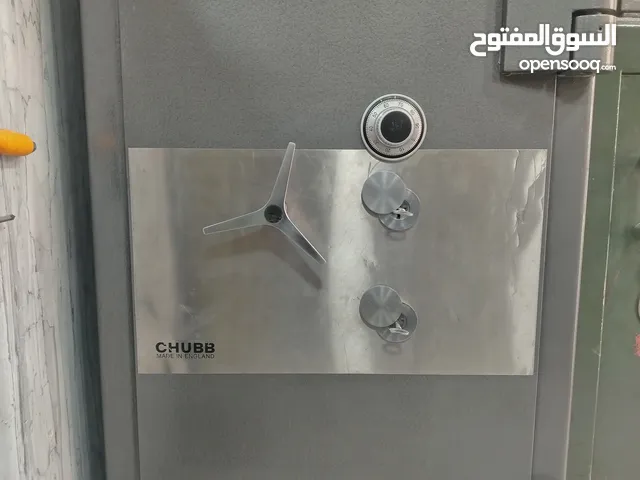 ألمحسناوي. نقل. بيع وشراء القاصات بجميع انواعها واحجامها وصيانة جميع انواع القاصات بجميع انواعها