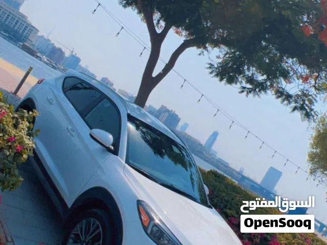 SUV Hyundai in Dubai