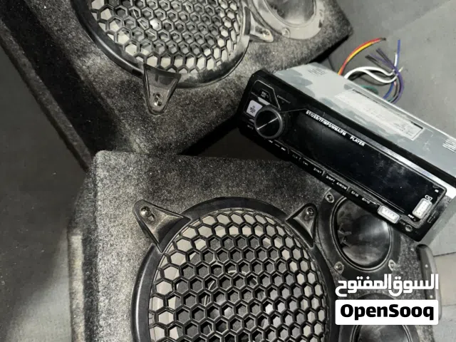 سبيكرات ومسجل للبيع