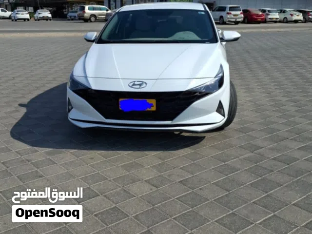 2022 هيونداي النترا GL