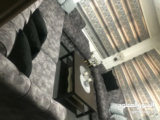كورنر وجلسه عربيه