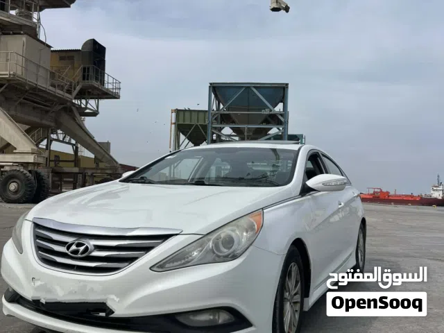 Used Hyundai Sonata in Tripoli