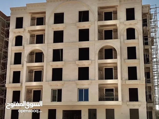 شقة 154م في كمبوند في حدائق اكتوبر بجوار كمبوند كنز على طريق الفيوم بالتقسيط على 6سنين