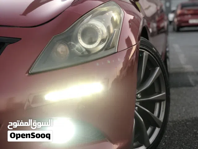 2012 إنفينيتي G37