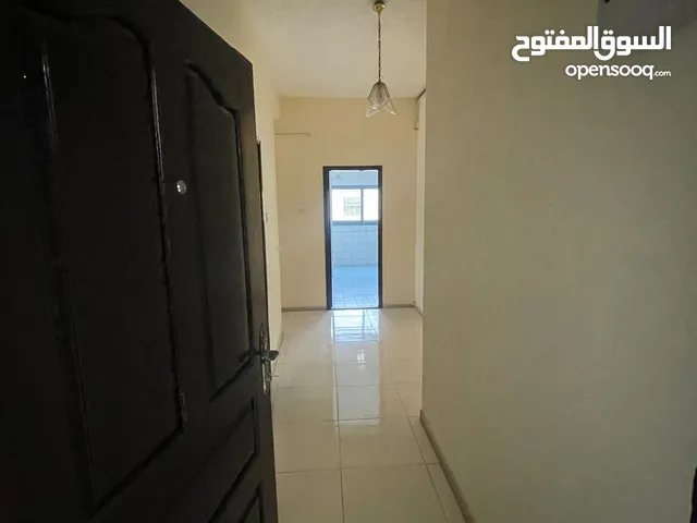 2000 ft 3 Bedrooms Apartments for Rent in Sharjah Al Majaz